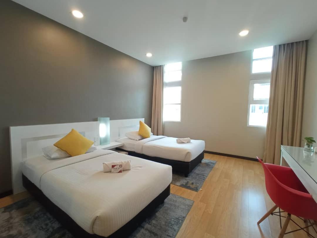 Lovita Hotel Kuantan Ngoại thất bức ảnh