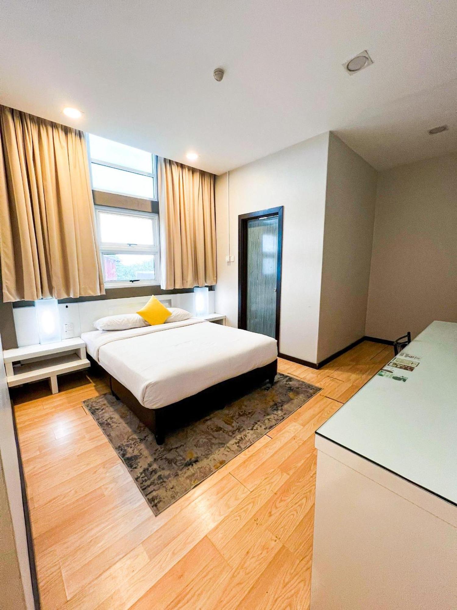 Lovita Hotel Kuantan Ngoại thất bức ảnh