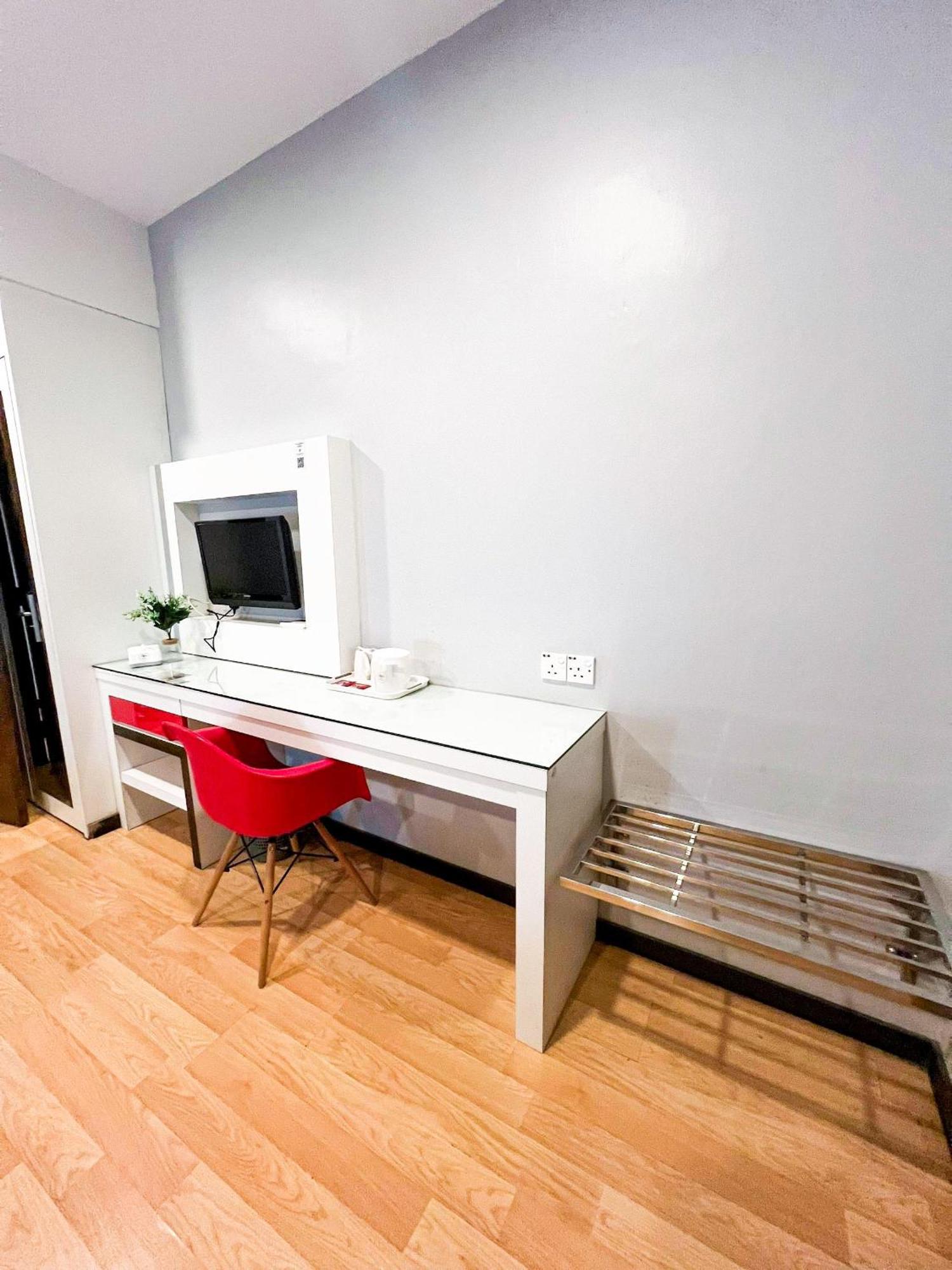 Lovita Hotel Kuantan Ngoại thất bức ảnh
