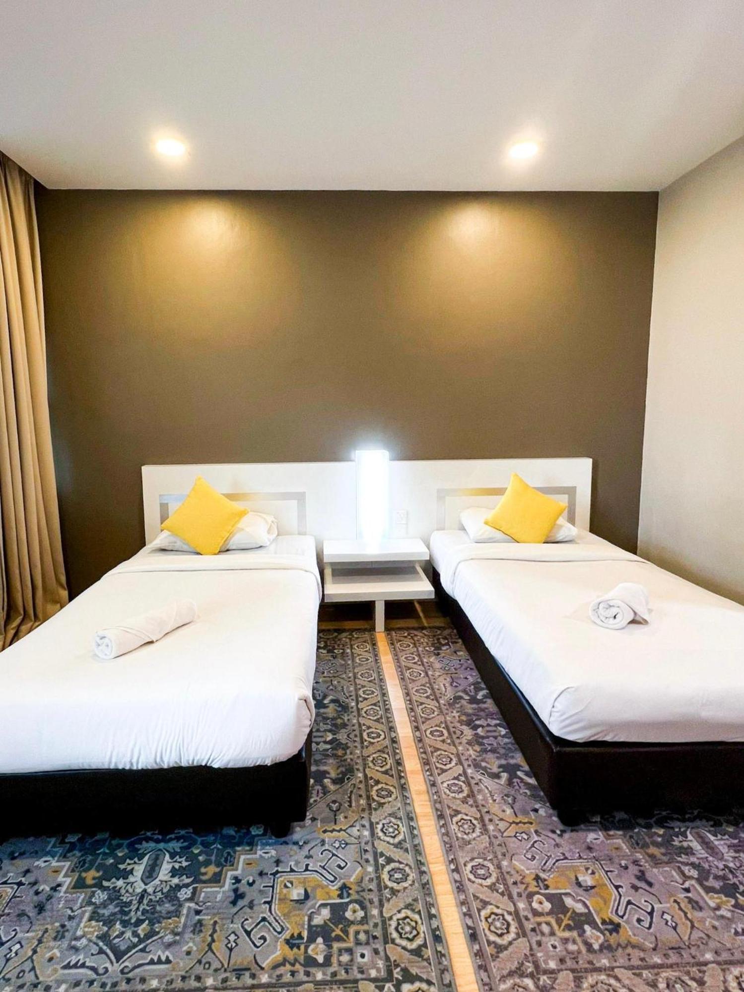 Lovita Hotel Kuantan Ngoại thất bức ảnh